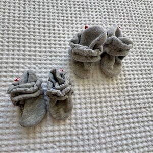 Zutano Baby Booties Bundle 6M Organic Cotton + Cozie Fleece Gray Infant 2 Pairs